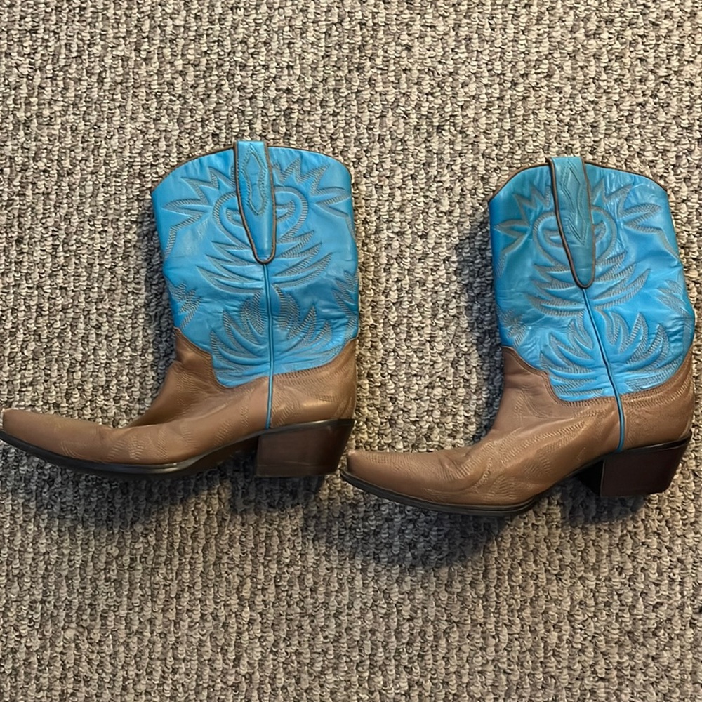 Teal and tan cowboy boots